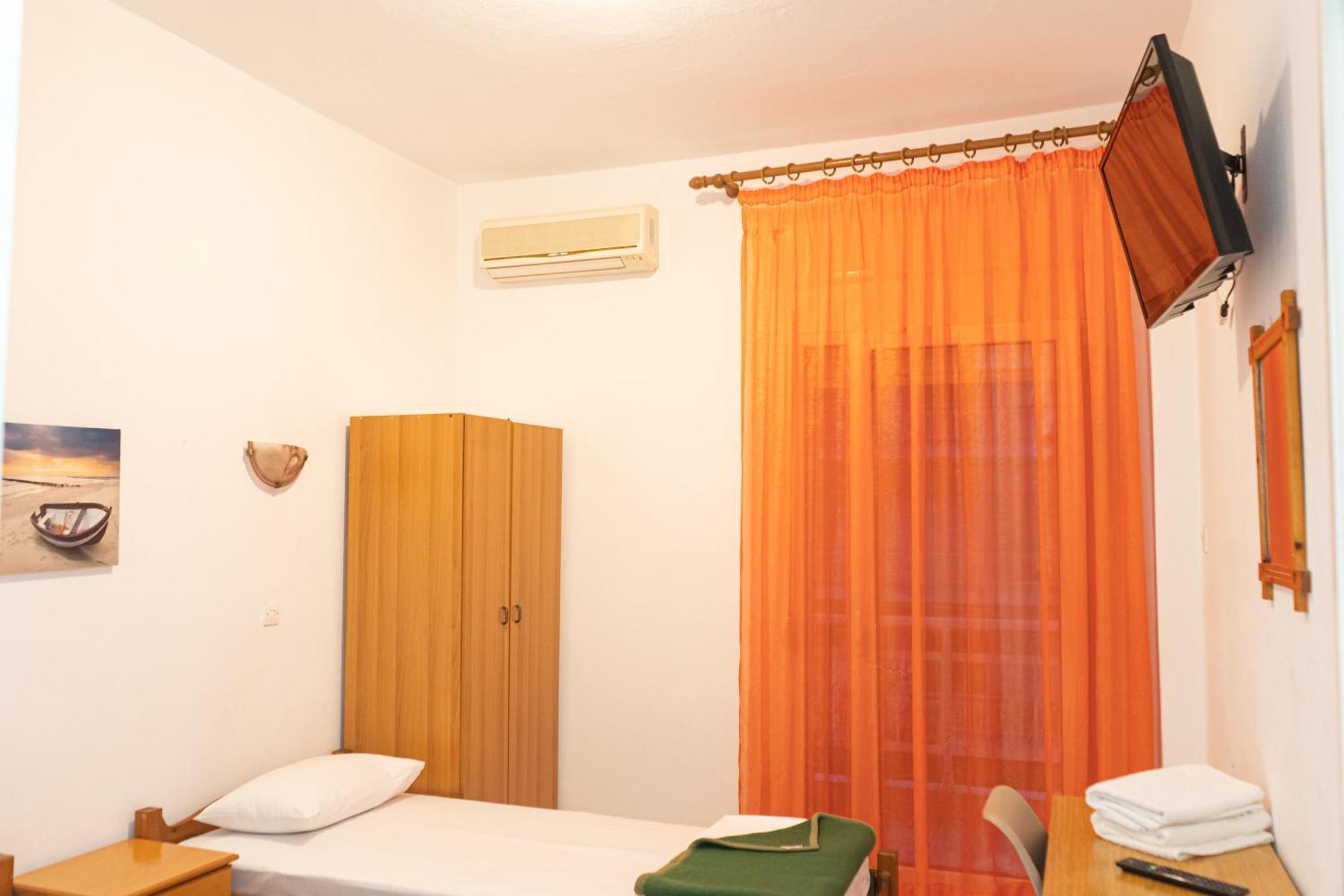 Hotel Pavlos ปาราเลียกาเตอรีนิส ภายนอก รูปภาพ